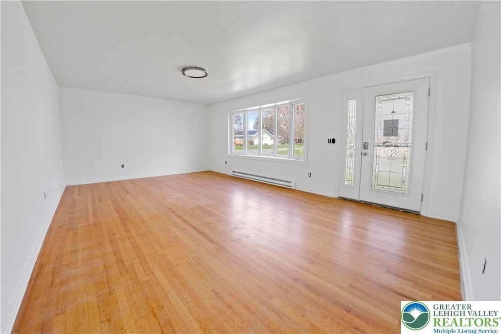 1471 2nd Street - Photo 3