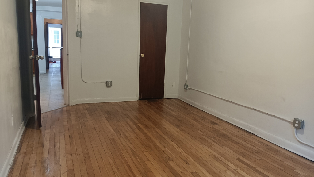  east 24th - Photo 1