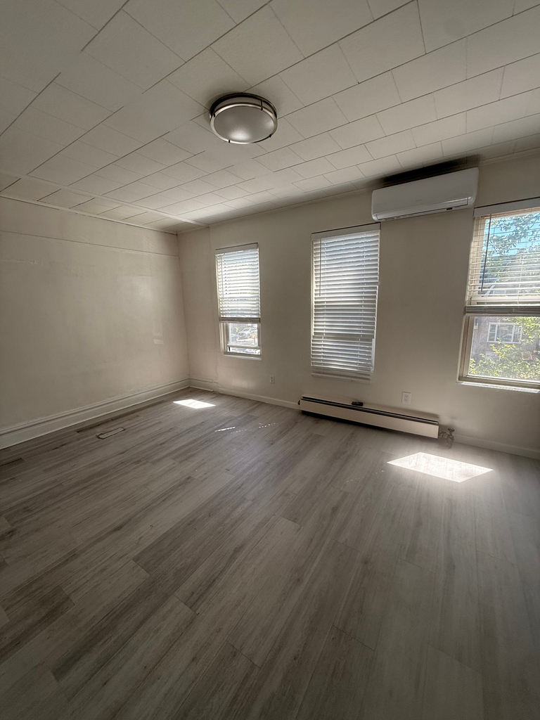 EAST 29TH - Photo 12