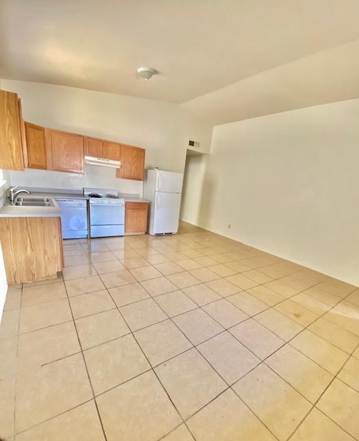 15006 Nunda Drive - Photo 2