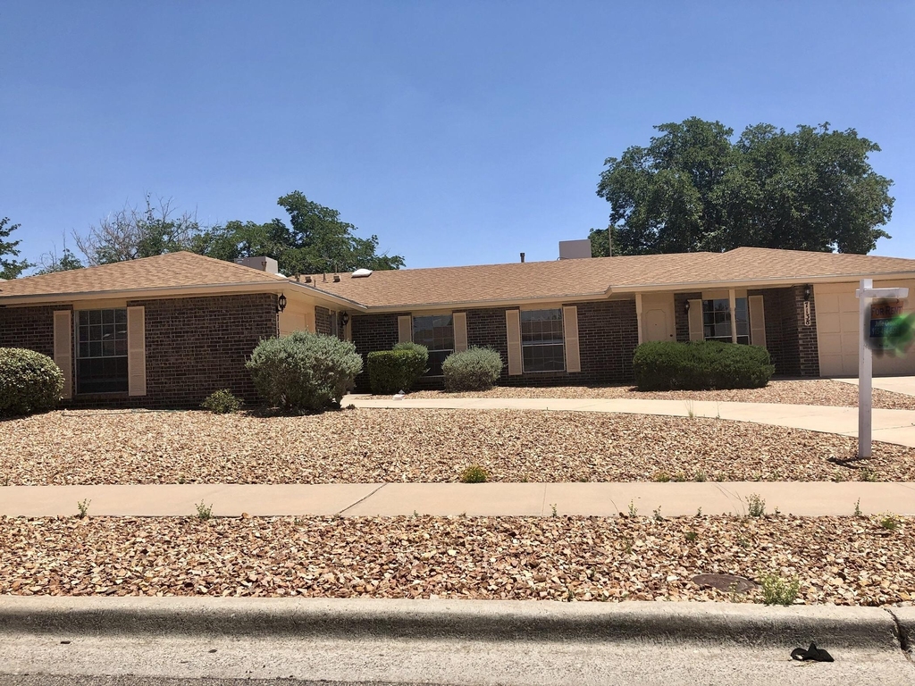 7136 Orizaba Avenue - Photo 0