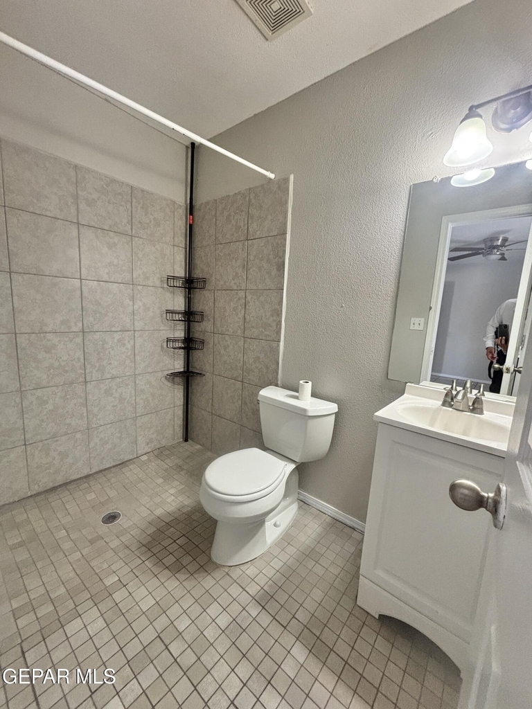10281 Valle Del Mar Drive - Photo 2