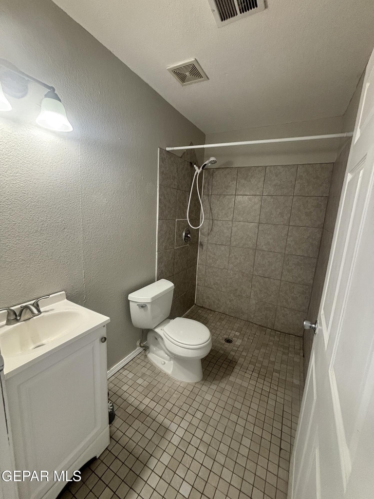 10281 Valle Del Mar Drive - Photo 3
