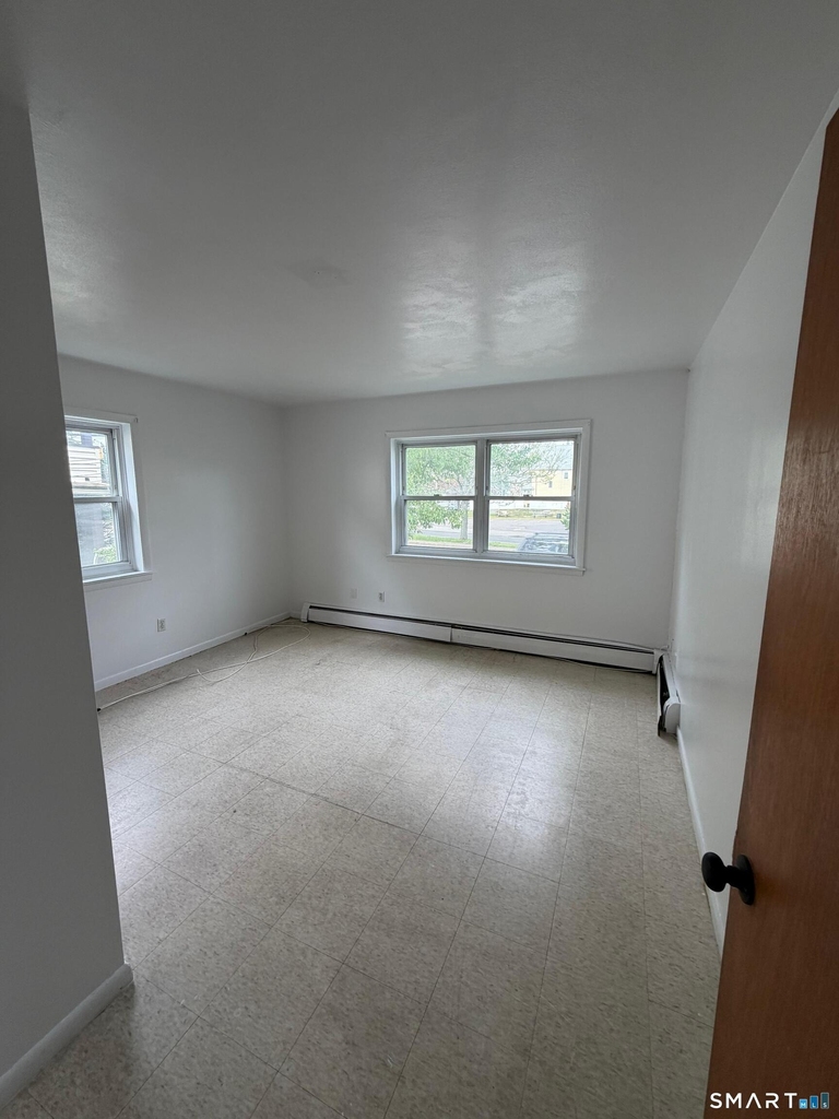 2240 Main Street - Photo 4