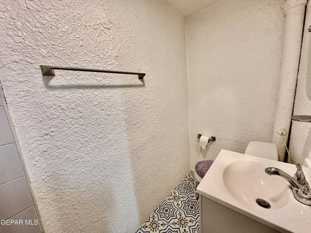 504 Cincinnati Avenue - Photo 8