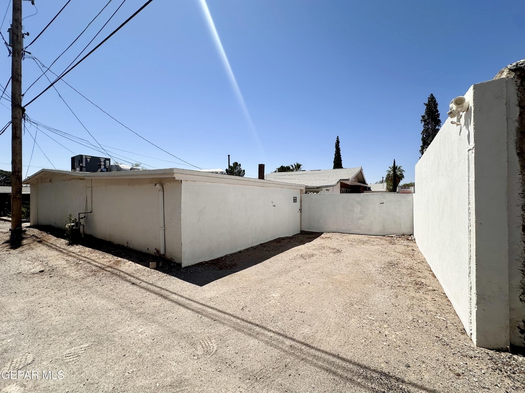 504 Cincinnati Avenue - Photo 1