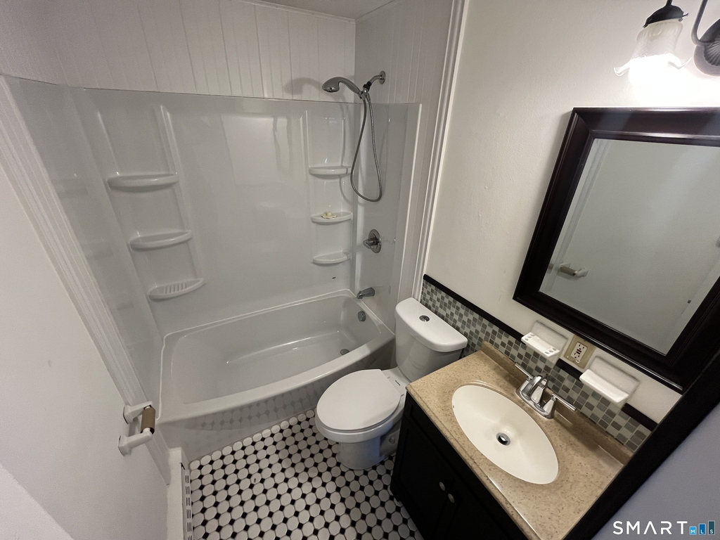 322 Emmett Street - Photo 4