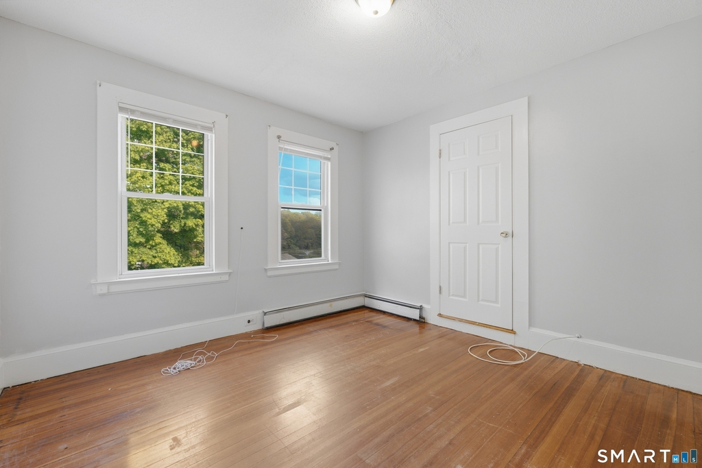 2 Oakland Avenue - Photo 17