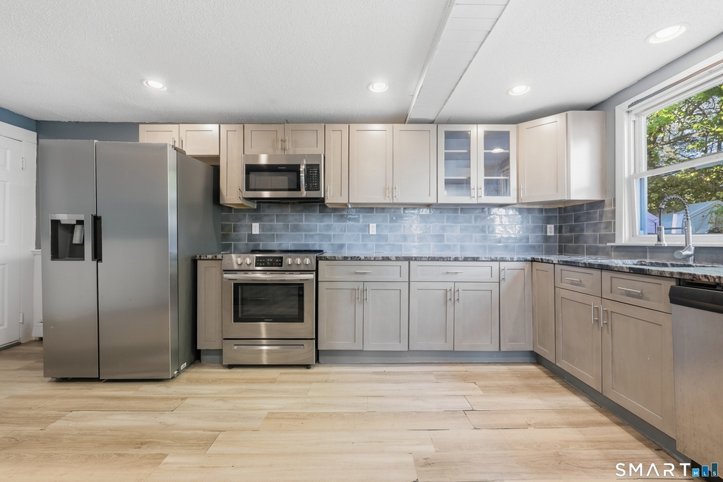 2 Oakland Avenue - Photo 10