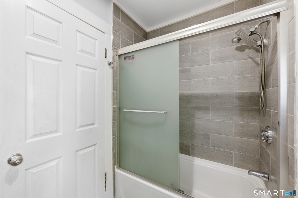 2 Oakland Avenue - Photo 15