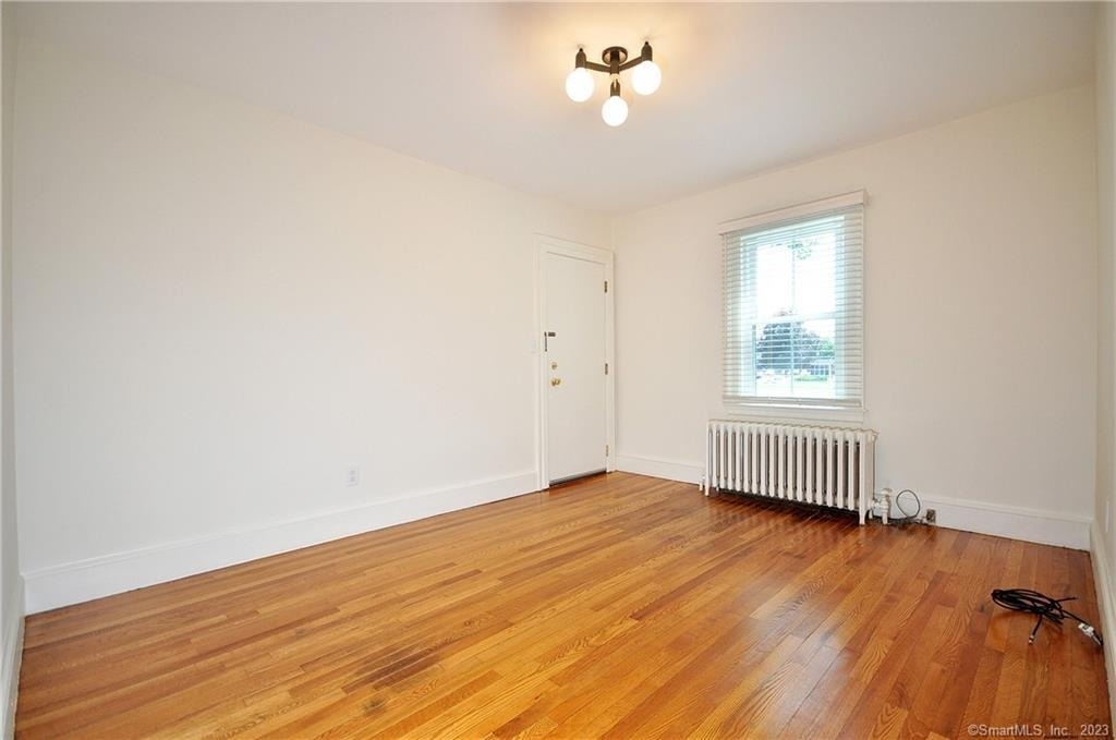 10 Poquonock Avenue - Photo 19