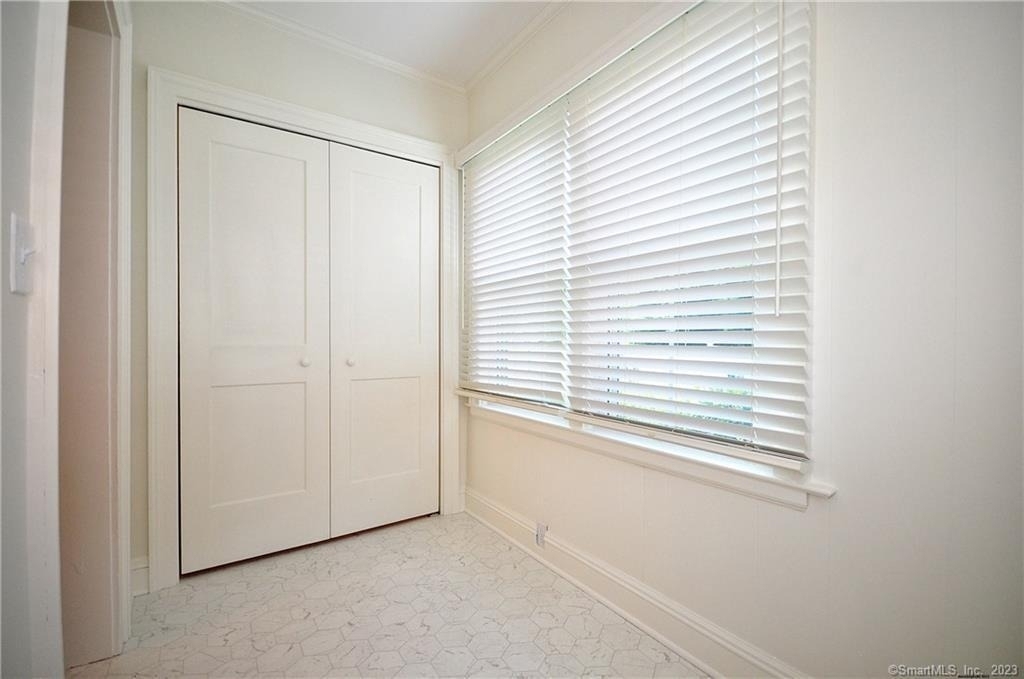 10 Poquonock Avenue - Photo 13