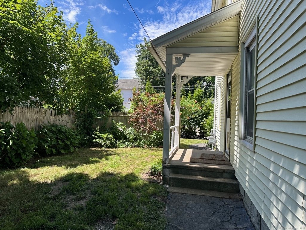 61 Clarence Street - Photo 10