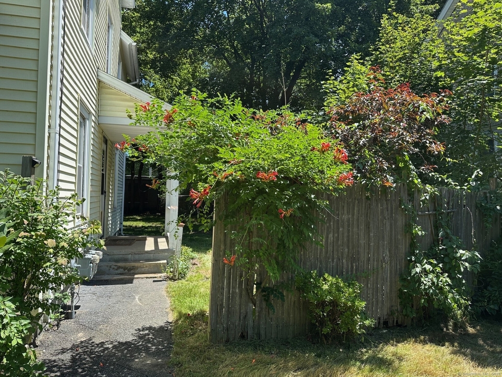 61 Clarence Street - Photo 9