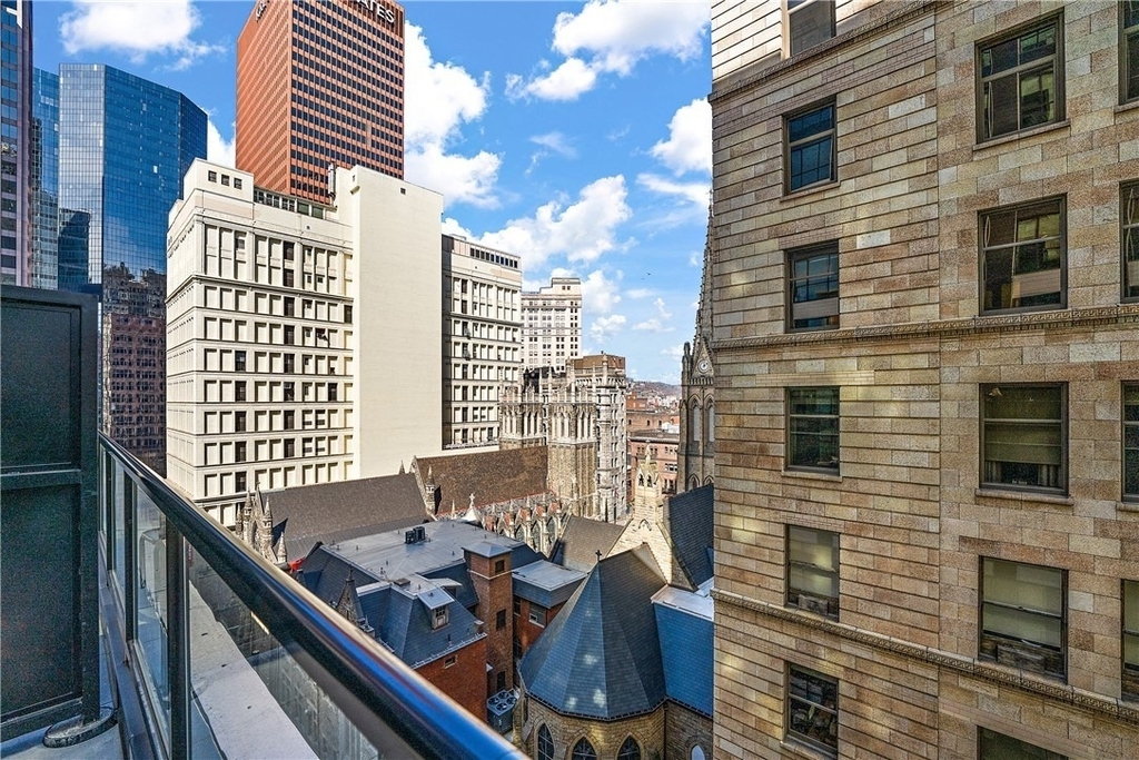 350 Oliver Ave - Photo 18
