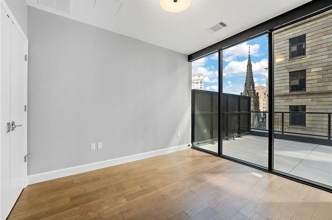 350 Oliver Ave - Photo 17