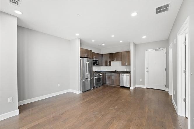 350 Oliver Ave - Photo 9
