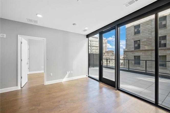 350 Oliver Ave - Photo 10