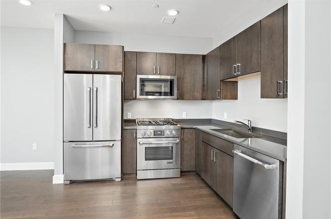 350 Oliver Ave - Photo 13