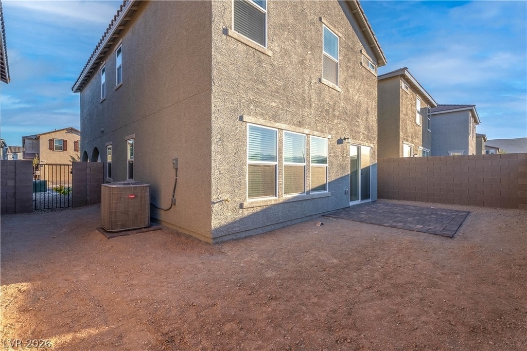 9256 Innot Avenue - Photo 31