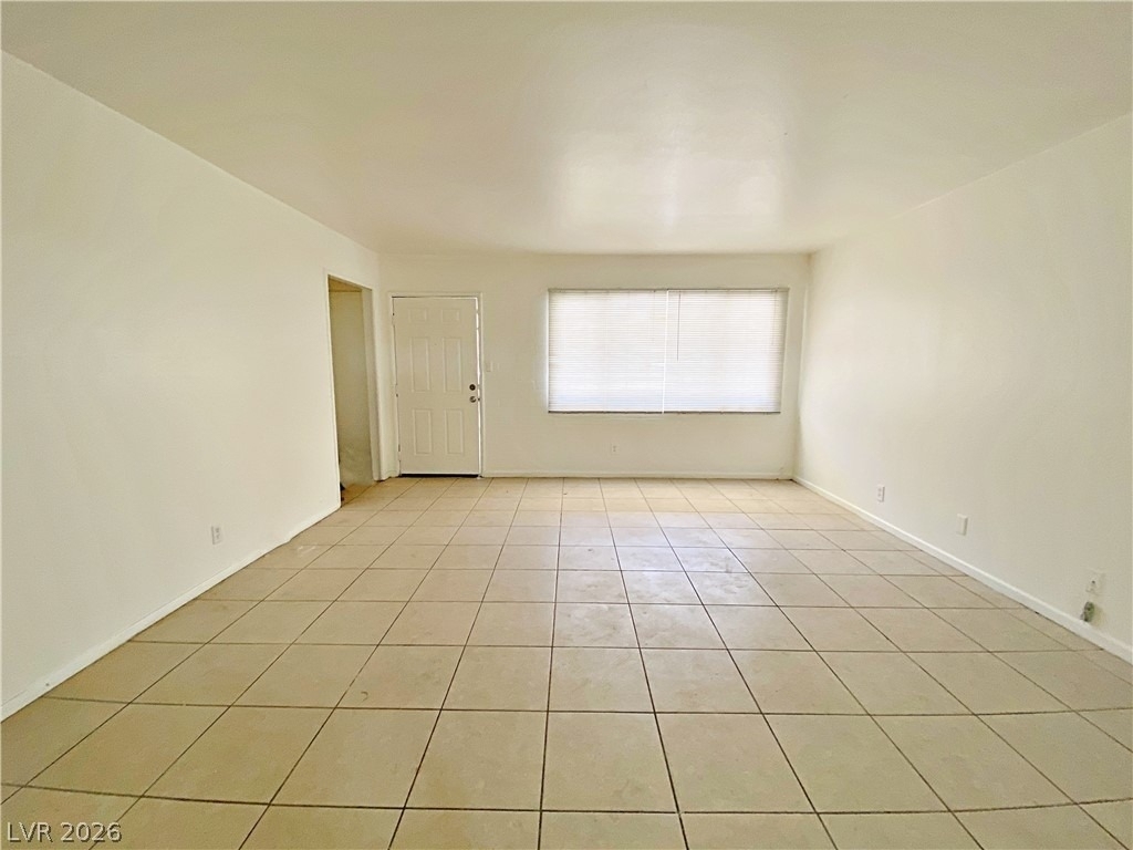 1904 Rexford Drive - Photo 2