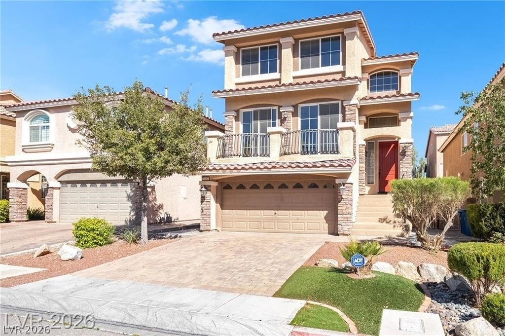 5282 Ledgewood Creek Avenue - Photo 1