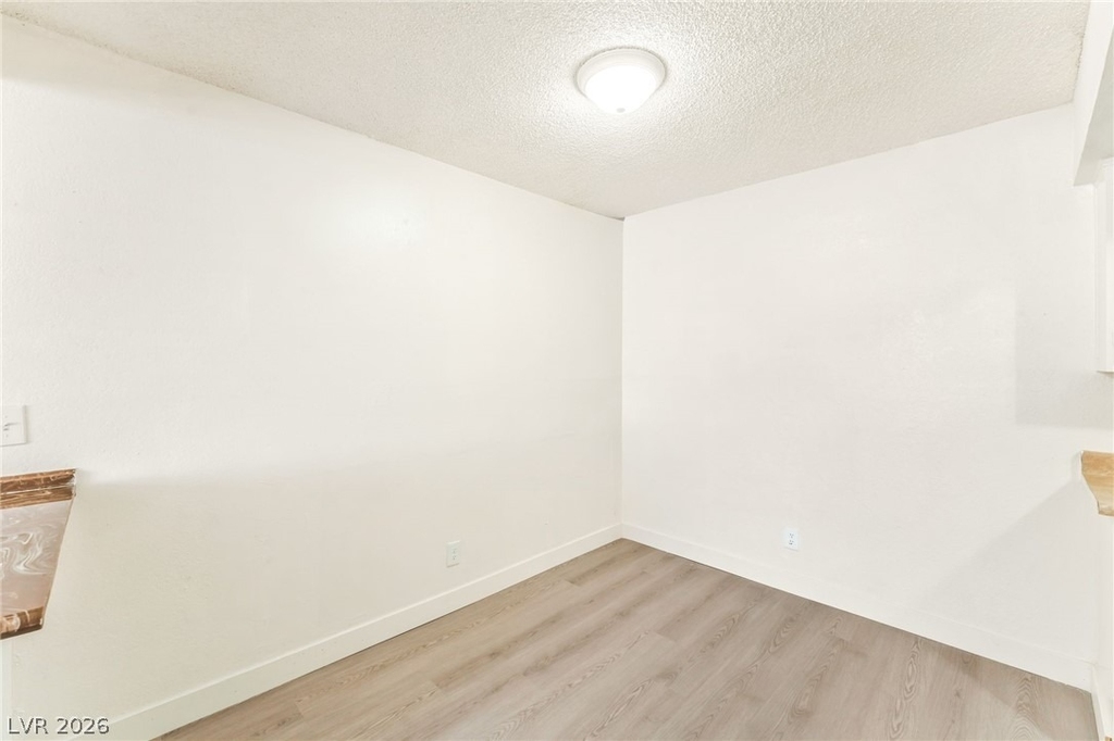 5309 W Cheyenne Avenue - Photo 6