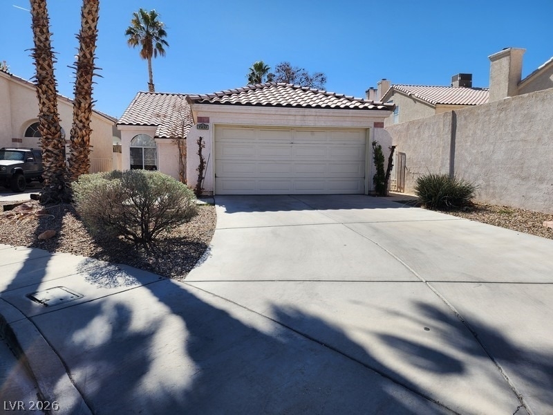 7217 Sun Cove Circle - Photo 0
