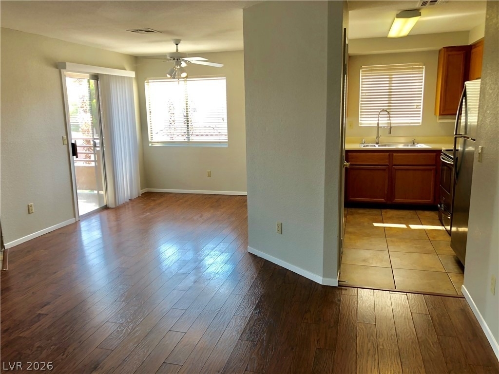 6863 Tamarus Street - Photo 8