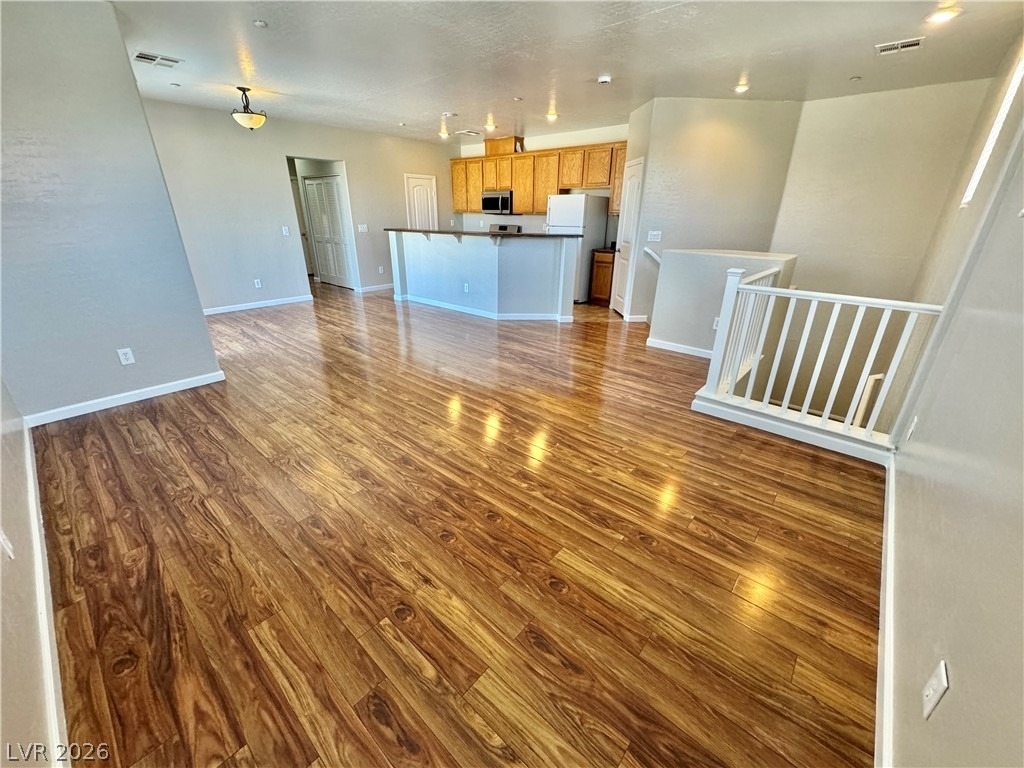 335 Clarence House Avenue - Photo 4