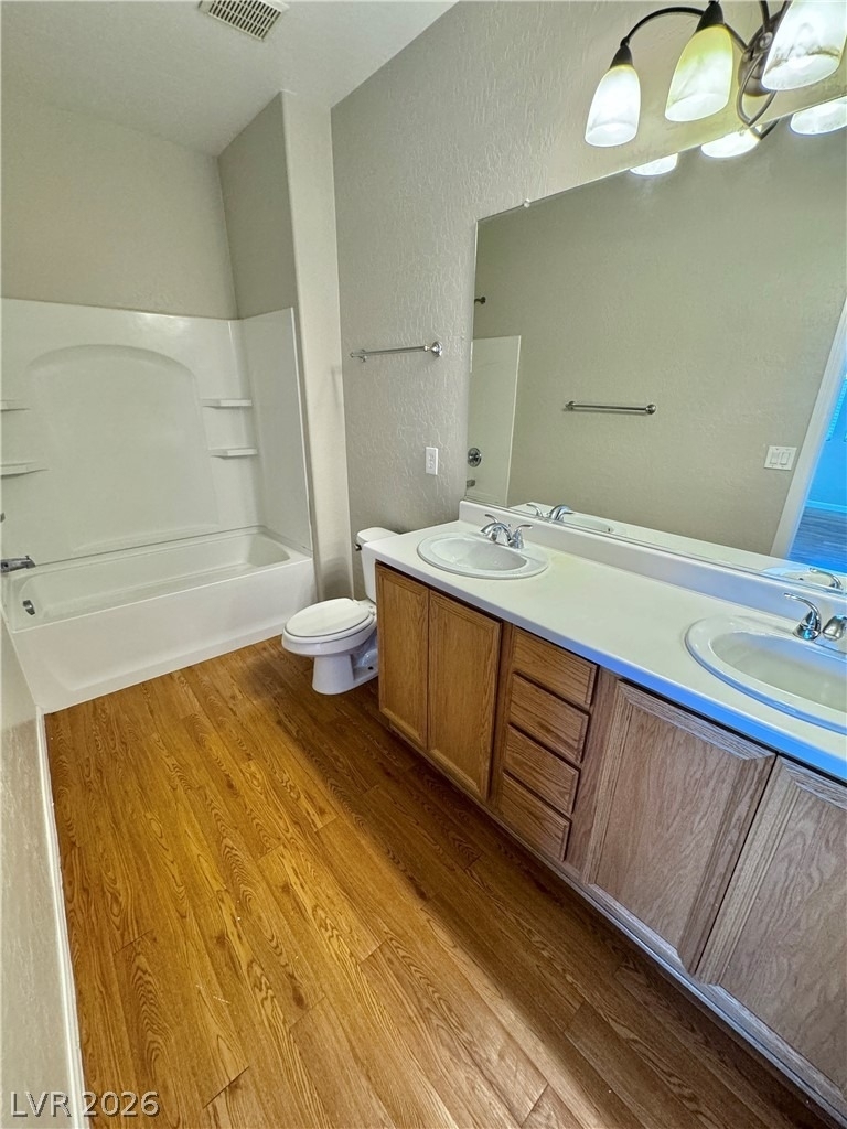 335 Clarence House Avenue - Photo 12