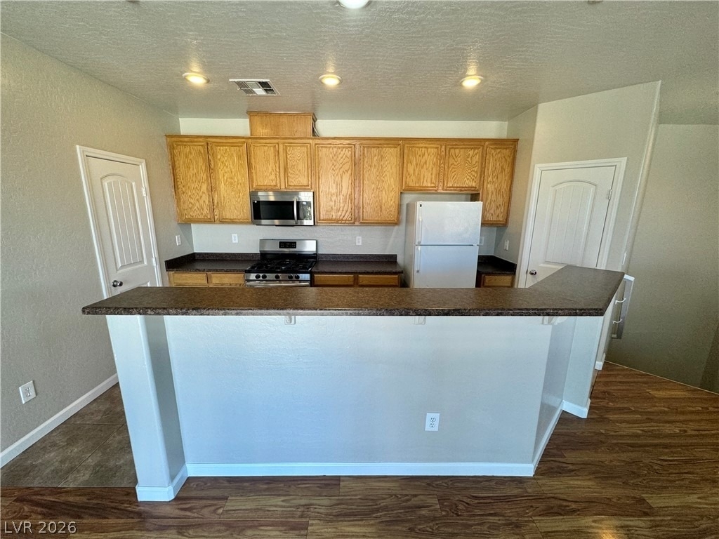 335 Clarence House Avenue - Photo 5