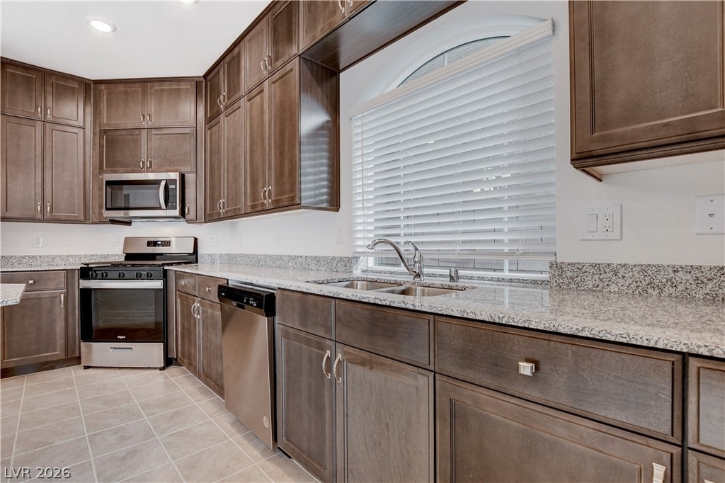 7821 Tomsburgh Lane - Photo 11