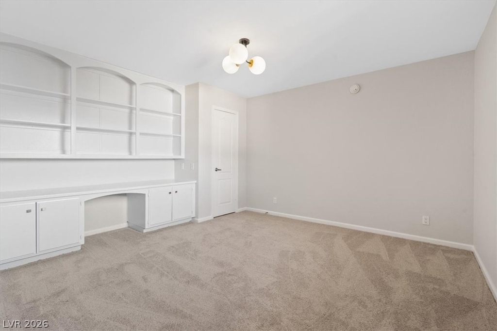 669 Oakmont Avenue - Photo 3