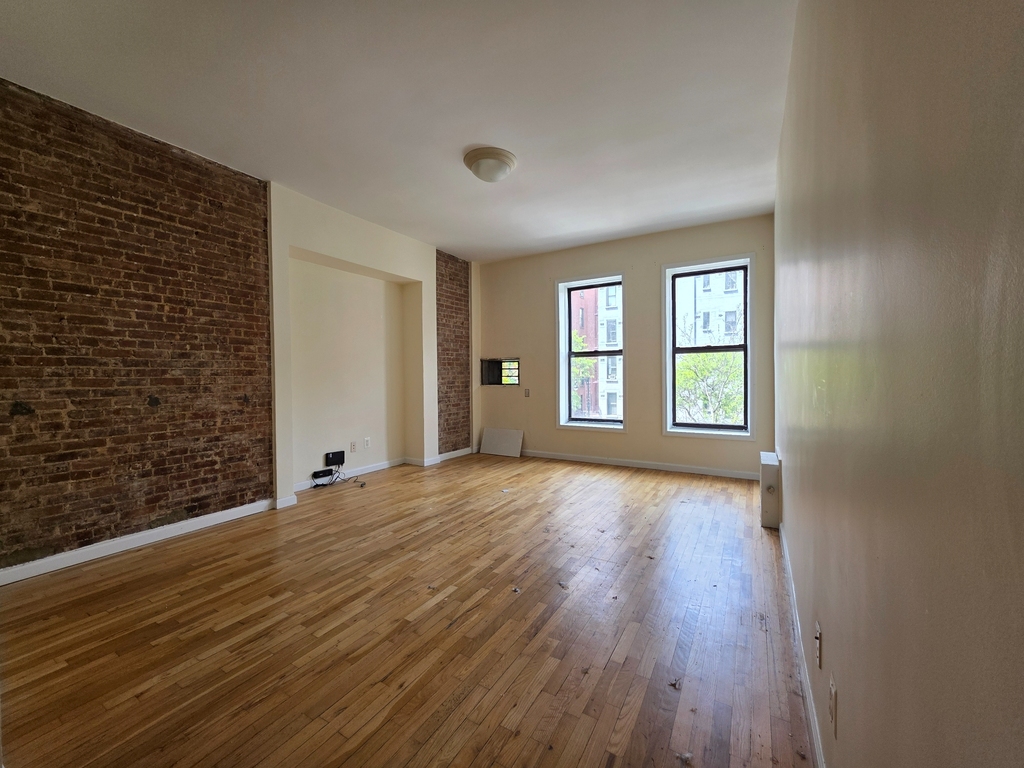 West 73rd Street - Photo 0