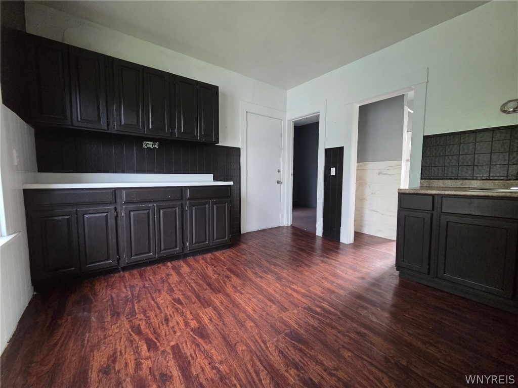 67 Moeller Street - Photo 3