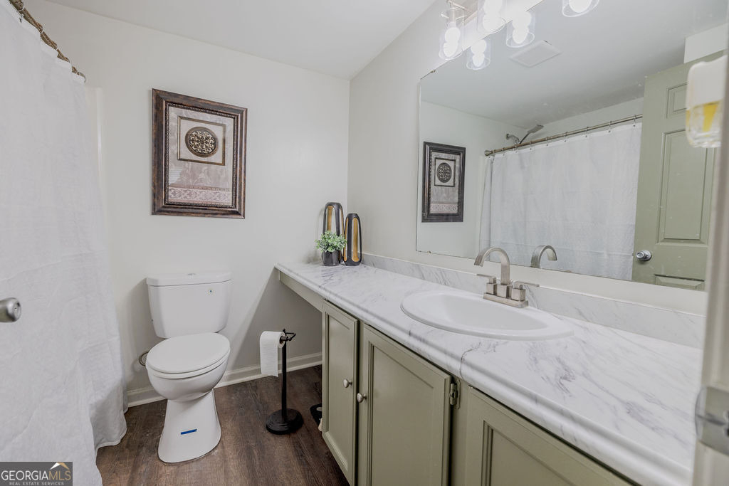 2073 Raintree Place - Photo 19
