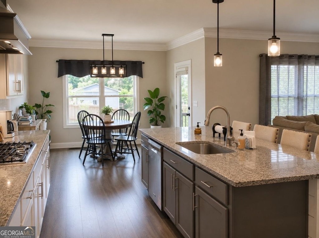 543 Calgary Downs Drive - Photo 2