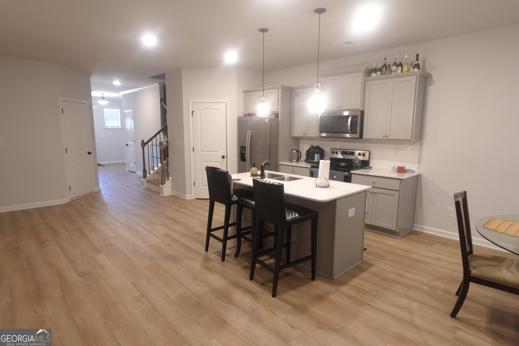 175 Tulip Drive - Photo 4