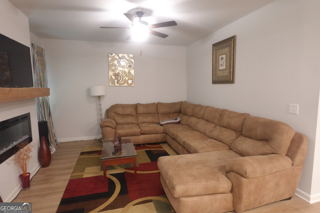 175 Tulip Drive - Photo 0