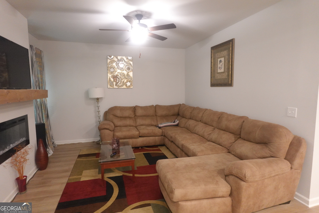 175 Tulip Drive - Photo 1