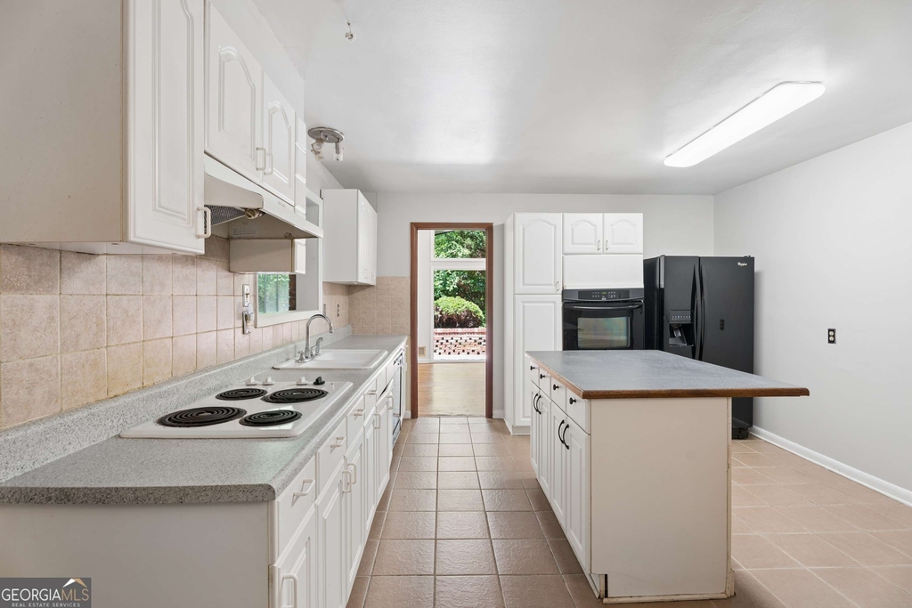 3543 Cloudland Drive - Photo 5