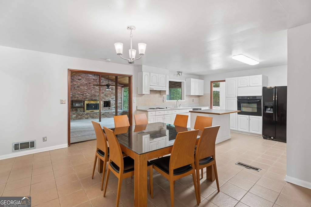 3543 Cloudland Drive - Photo 7