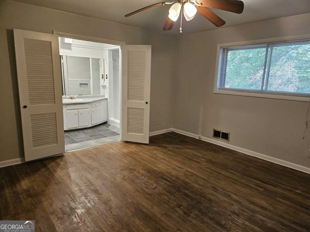 3543 Cloudland Drive - Photo 8