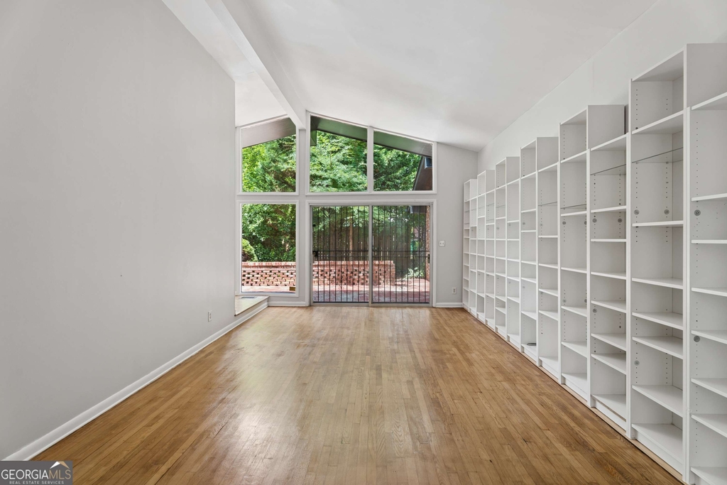 3543 Cloudland Drive - Photo 1