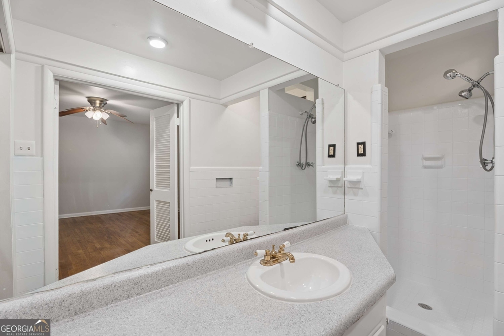 3543 Cloudland Drive - Photo 15