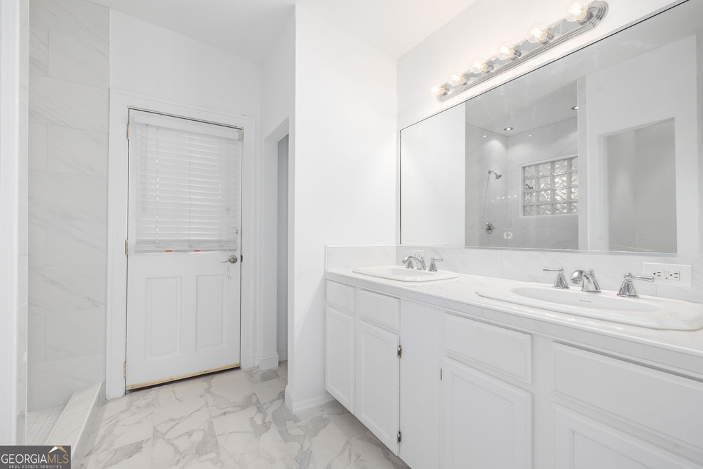257 Stovall Street Se - Photo 9