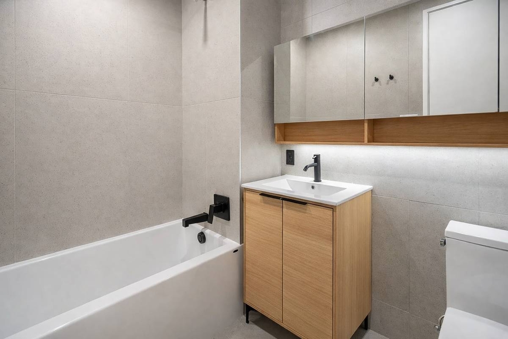 931 Carroll Street - Photo 4