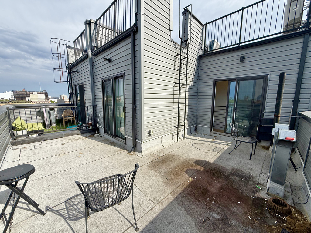 1265 Herkimer Street - Photo 9