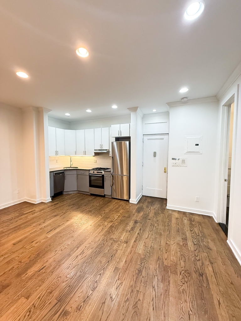 410 Eastern Parkway - Photo 11